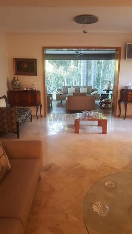 فيلا للبيع في سيل