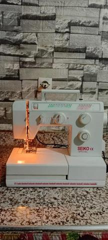 Machine à coudre - 2