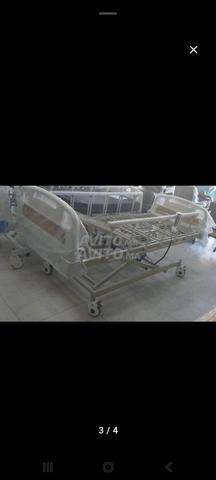 Lit médical électrique neuf