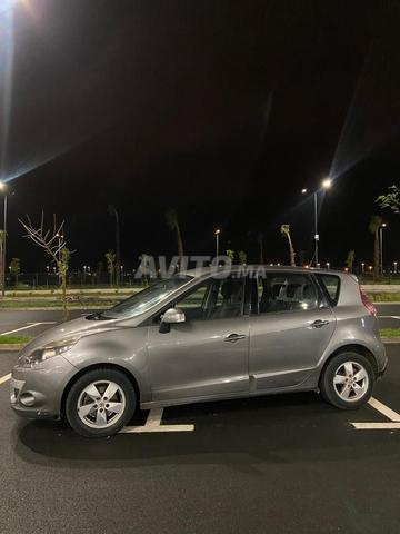 Renault scenic 2011 mazout tout options