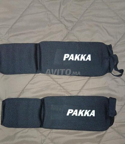 Short KickBoxing et Protège-Tibias. - 2