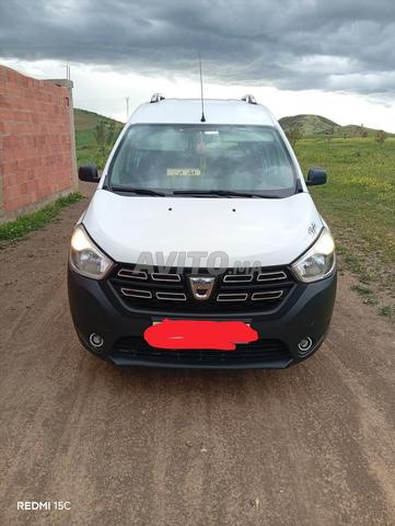 متواجدة بخنيفرة