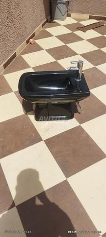 مغسلة حمام مع الروبيني - 2