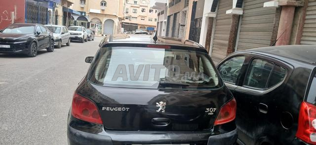 بيجو 307 ديزل يدوية 2002 في تمارة - 2