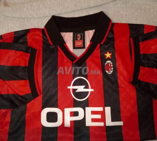 قميص ميلان التاريخي الأساسي 1995/96 - 2