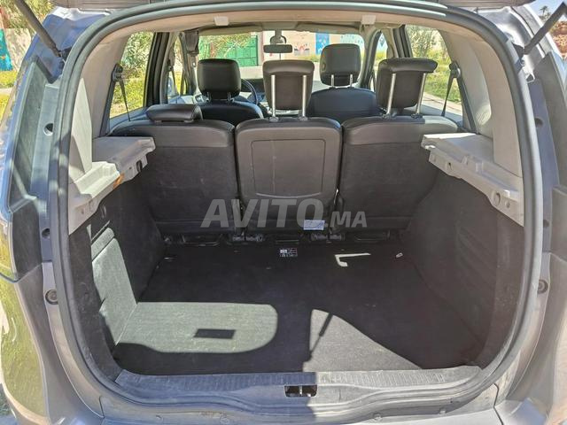 Pour contact, appelez le numéro - 2