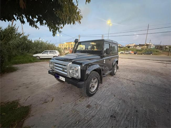 land rover defender Black edition 23/80