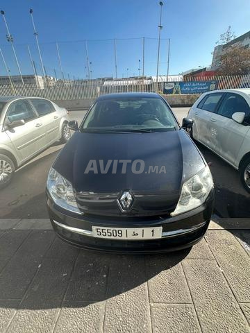 Renault Laguna Essence Manuelle 2010 à Rabat