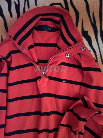 سترة تومي هيلفيغر بسحاب أصلية M