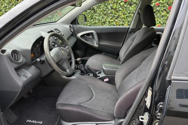 Toyota RAV-4 Diesel Manuelle 2011 à Temara