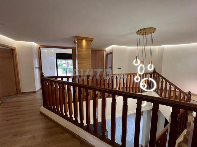 فيلا 550 متر فاخرة في حي رياض - 2