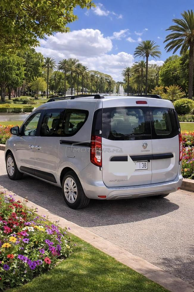 Renault Express premier main✋🏻2022 à Ouarzazate