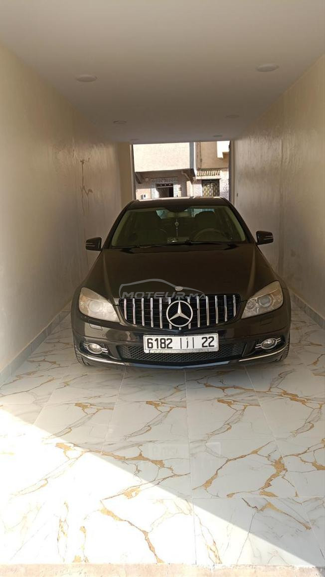 mercedess للبيع 220