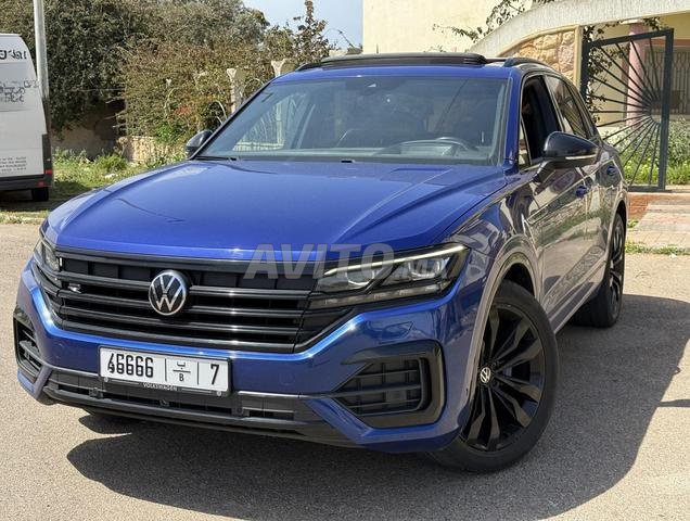 فولكس فاجن طوارق R-Line