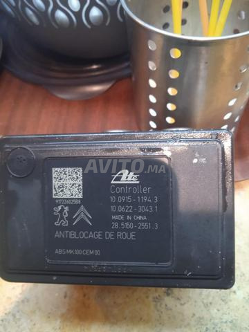 ABS PEUGEOT 208 essence modèle 2017