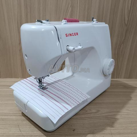 Machine à coudre Singer 1507 - 2