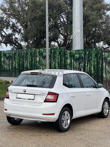 Skoda Fabia 2020 1.0 Essence 1ère main - 2