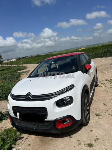 C3 pack shine première main modèle fin 2018 diesel