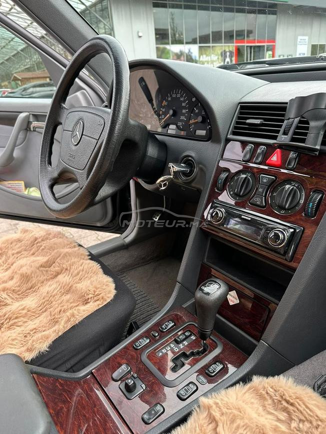 C220 , W202 