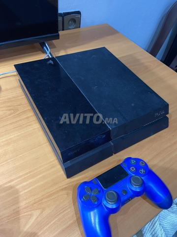 PS 4 fat online 500 Go 1 manette avec CD FIFA 21