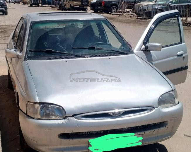 Ford Sierra Essence Manuelle 1997 à Dakhla