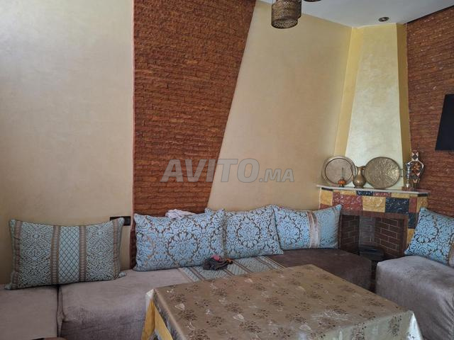 منزل مشمس جيداً