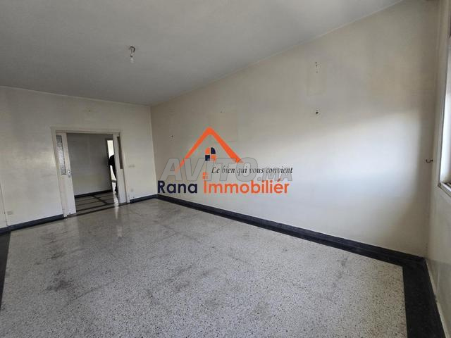 شقة مكتب للإيجار في الأكدال - 2