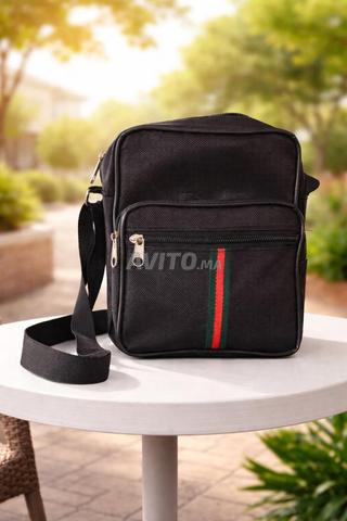حقيبة رجالية أنيقة وعملية – ستايل عصري لا يفوت