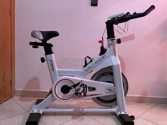 Vélo spinning Active YD-690 en excellent état