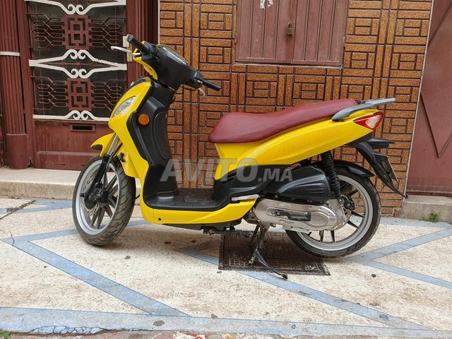 Sym Symphony S50 modèle 2022 5000 km - 2