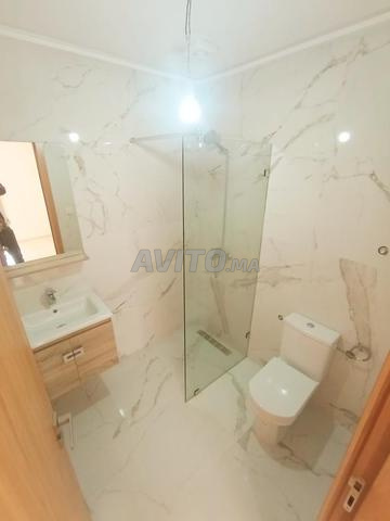 شقة 3 غرف للبيع بوسط طنجة - 2