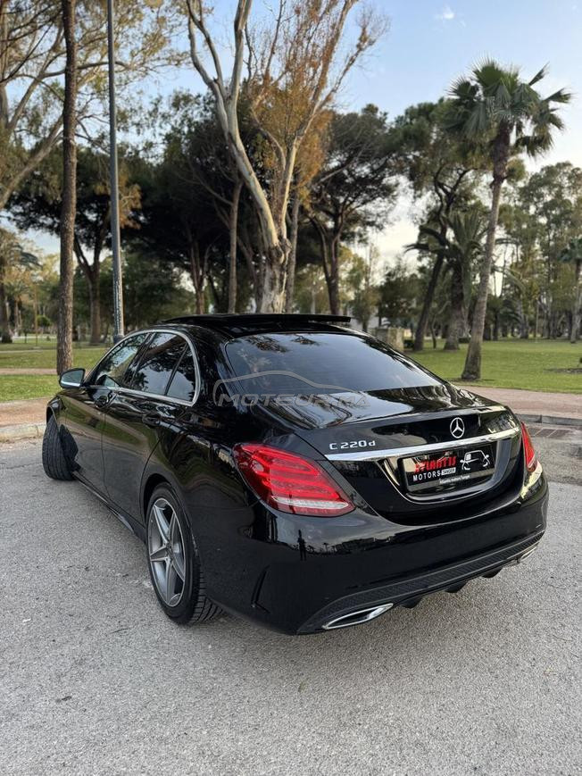 Mercedes C220d bluetec 2017 ded 23 dispo à Tanger