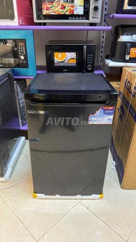 عرض🔥 فريزر عمودي أسود قابل للوضع GOLDRAY