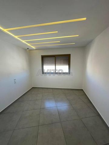 Appartement à louer - image 3