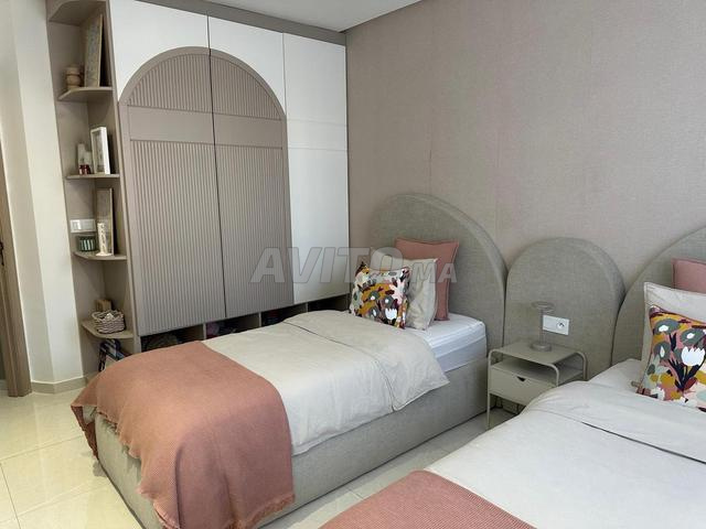 شقة 3 غرف نوم مزدوجة مطلة على المسبح - 2