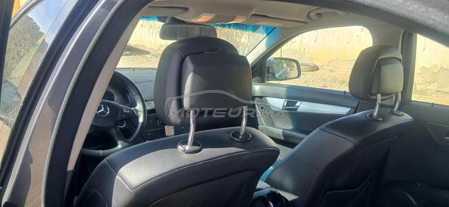 Mercedes w204 en très bon état 