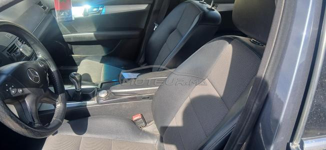 Mercedes w204 en très bon état 