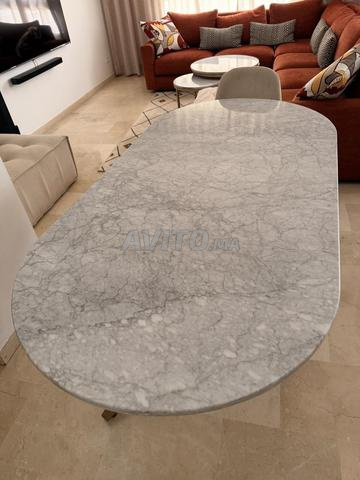 Table à manger (sans chaises) - 2