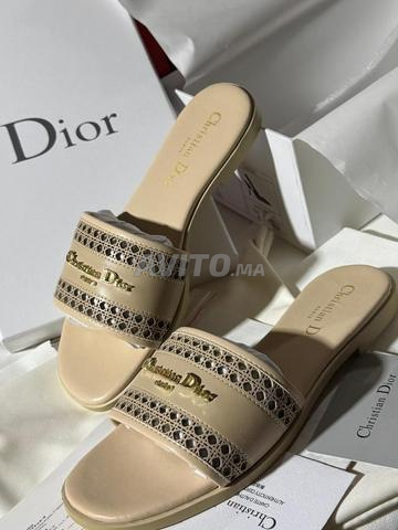 صندل شيك بلات كريستيان ديور CD5430 - 2