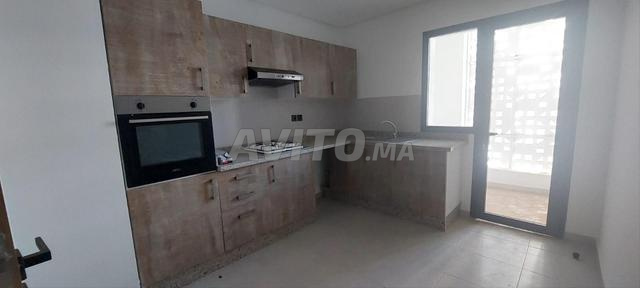 شقة للإيجار 111 متر مربع في بوسكورة - 2