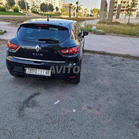 Renault Clio Diesel Manuelle 2018 à Agadir