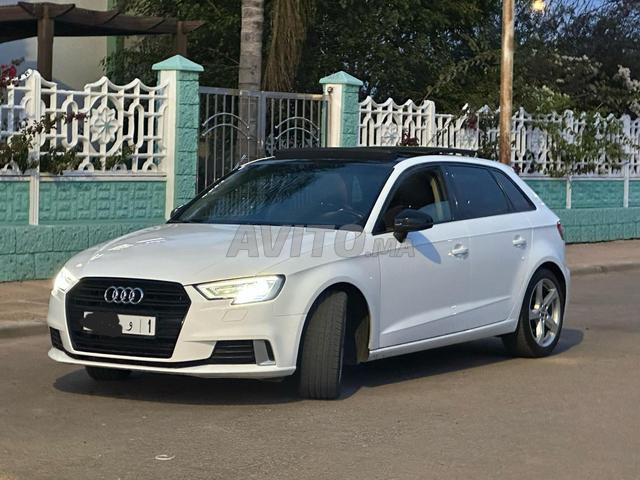 Audi A3 modèle 2018 dédouanée 2023