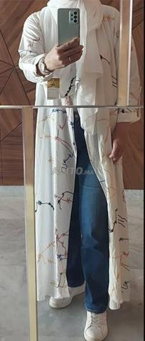 بيع عباءة عالية الجودة.