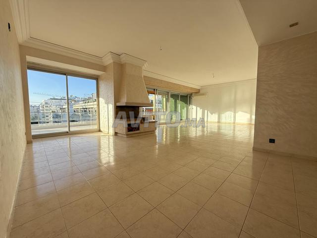Appartement à louer 350 m² à Casablanca Racine - 2