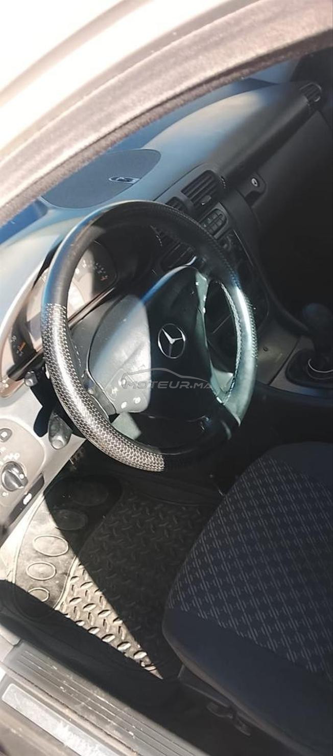 مرسيديس 220