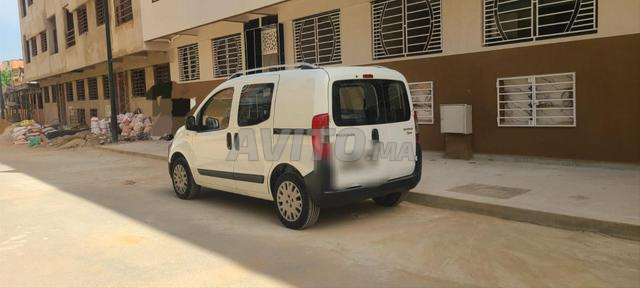 Peugeot Bipper 2015 propre, économique et en bon état - 2