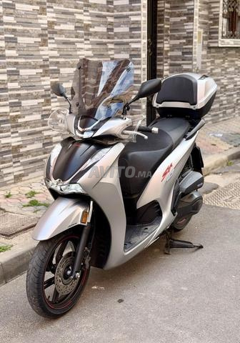 Sh 350i 2023 1ère main - 2