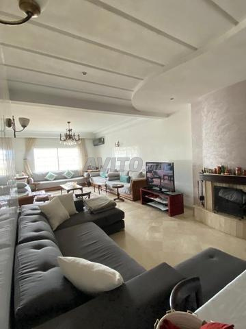 شقة للبيع 131 متر مربع بالدار البيضاء - 2