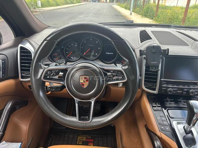 Porsche Cayenne Diesel Automatic 2015 - 150.000Km