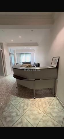 Bureau très excellent - 2